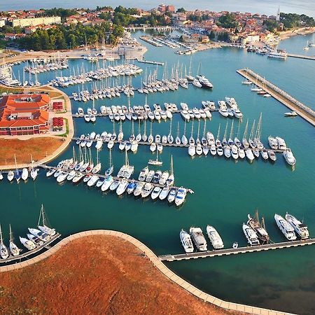 Apartments Nautica II Novigrad Istria Habitación foto